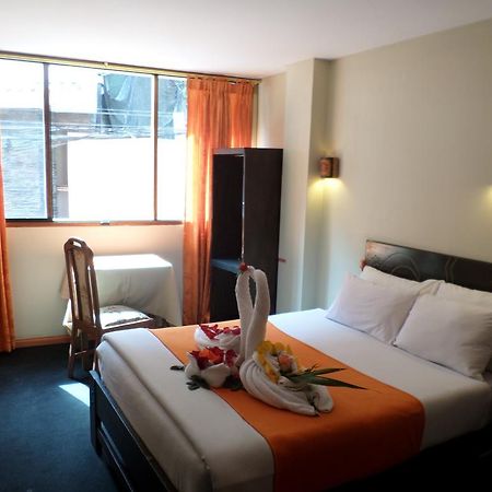 New Day Machu Picchu Hotel Aguas Calientes Buitenkant foto