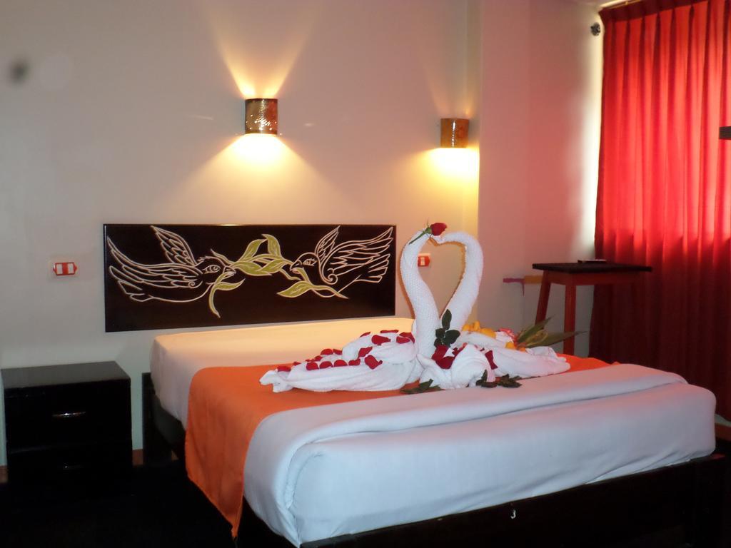 New Day Machu Picchu Hotel Aguas Calientes Buitenkant foto