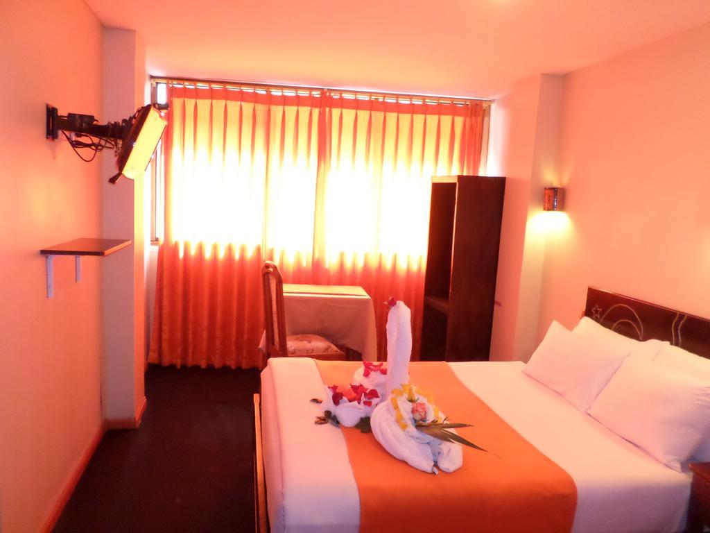 New Day Machu Picchu Hotel Aguas Calientes Buitenkant foto