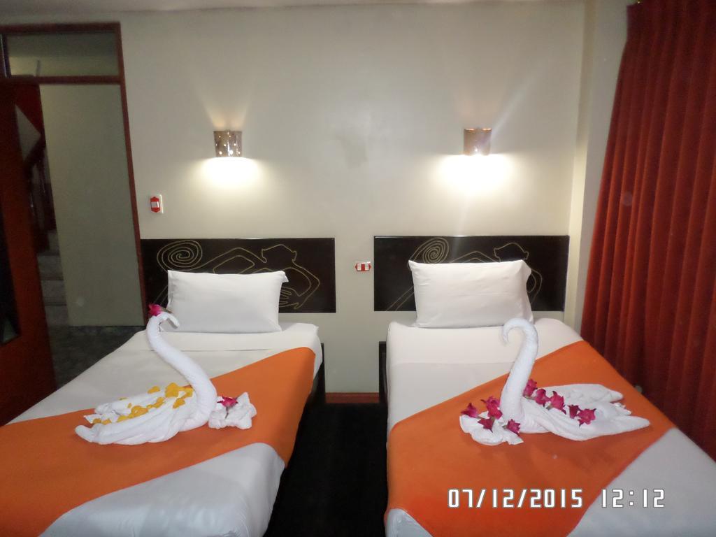 New Day Machu Picchu Hotel Aguas Calientes Buitenkant foto