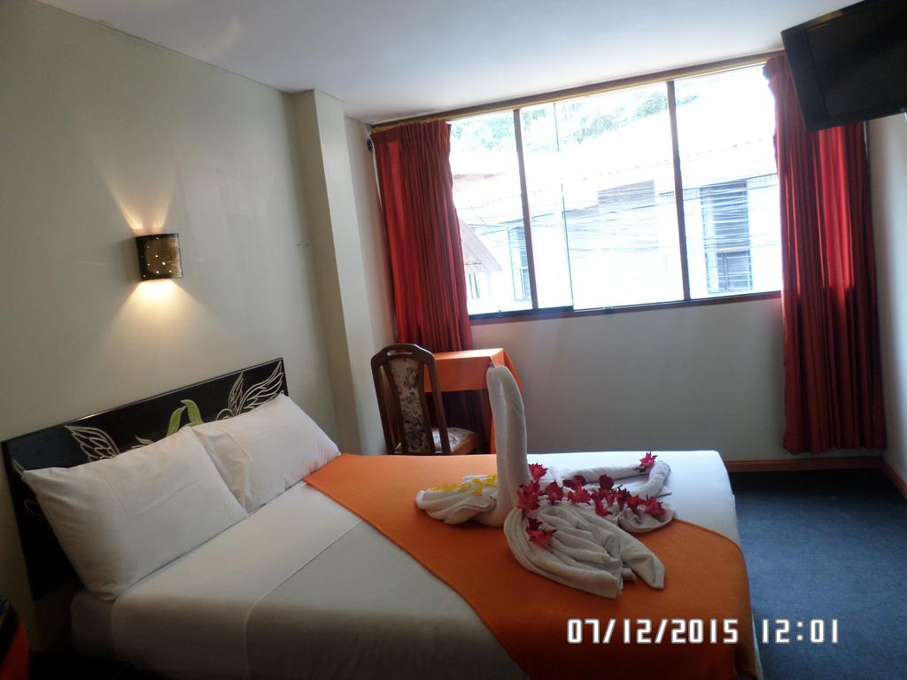 New Day Machu Picchu Hotel Aguas Calientes Buitenkant foto