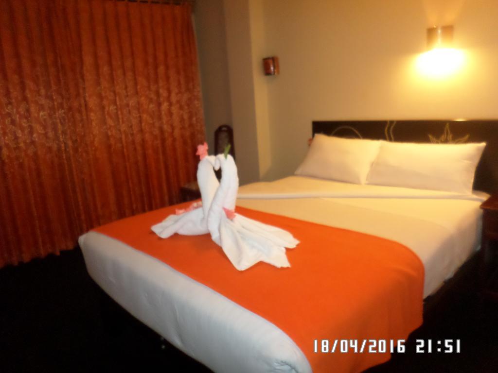 New Day Machu Picchu Hotel Aguas Calientes Buitenkant foto