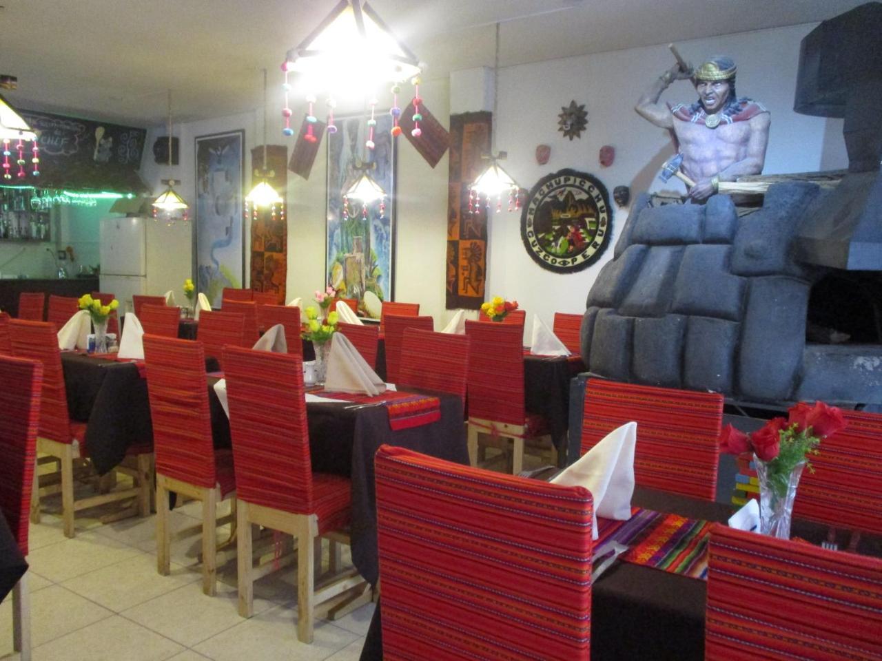 New Day Machu Picchu Hotel Aguas Calientes Buitenkant foto